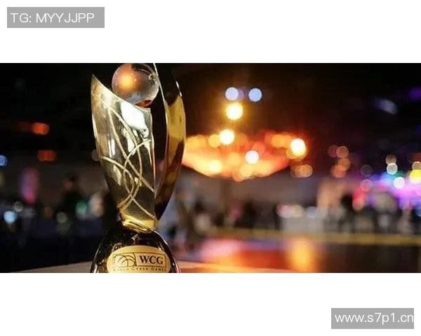 以奖杯为象征的荣耀与奋斗历程:探索体育竞技背后的意义与价值